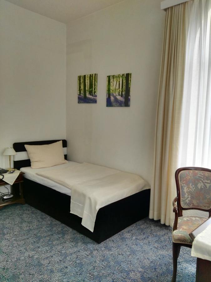 Hotel Carolinenhof Bad Pyrmont Eksteriør bilde